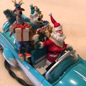 Hallmark Keepsake Ornament Lights and Music